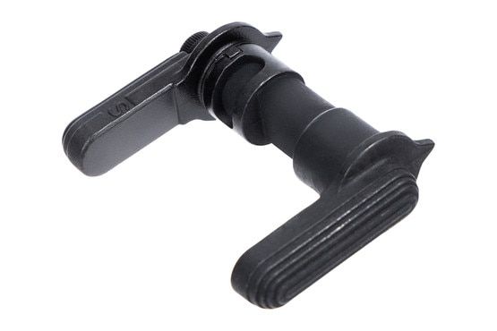 SOLGW AR 15 ambi safety selector offers identical levers for consistent manipulations.